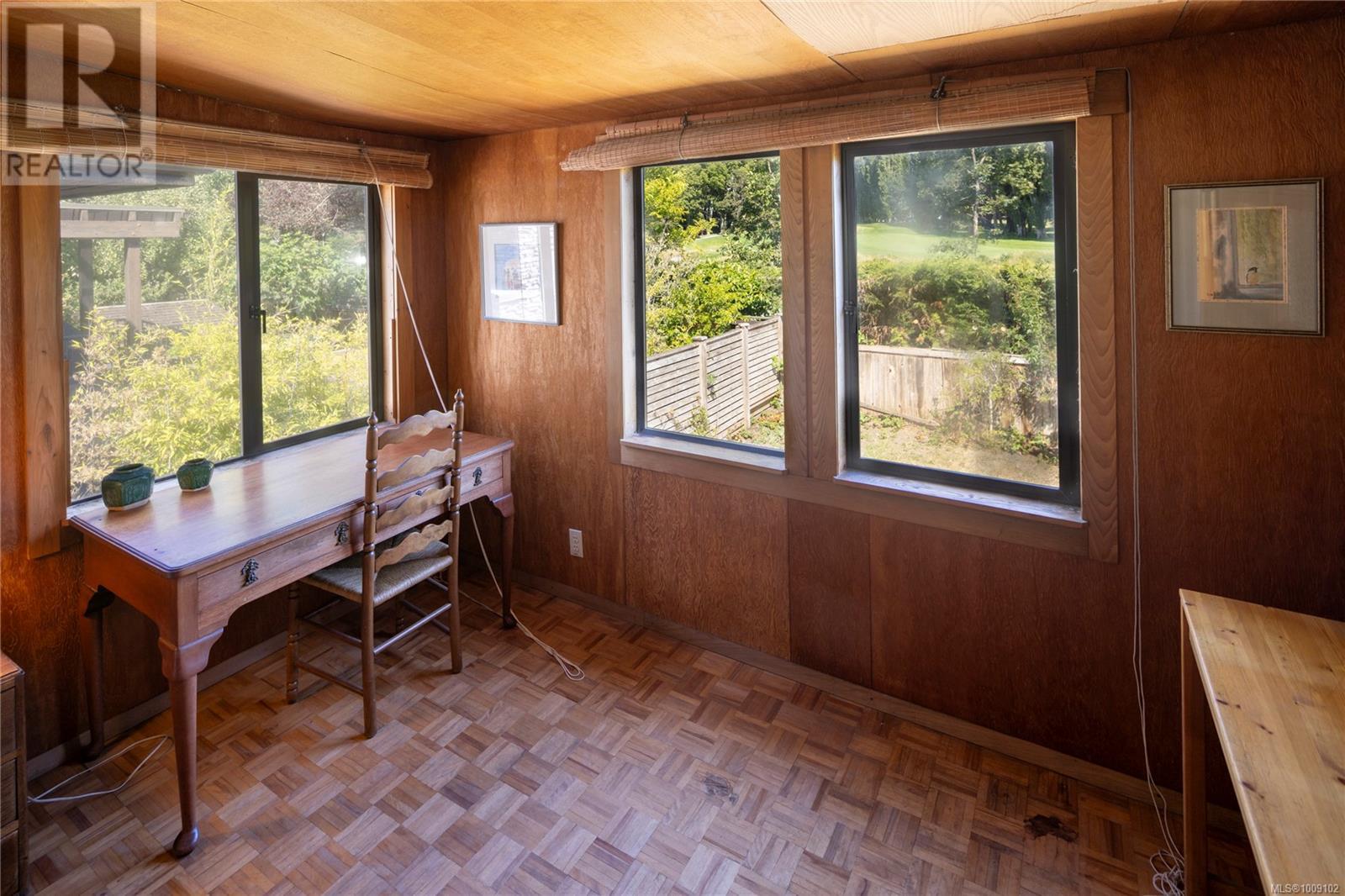 Photo 7 of 821 Newport Ave, Oak Bay BC