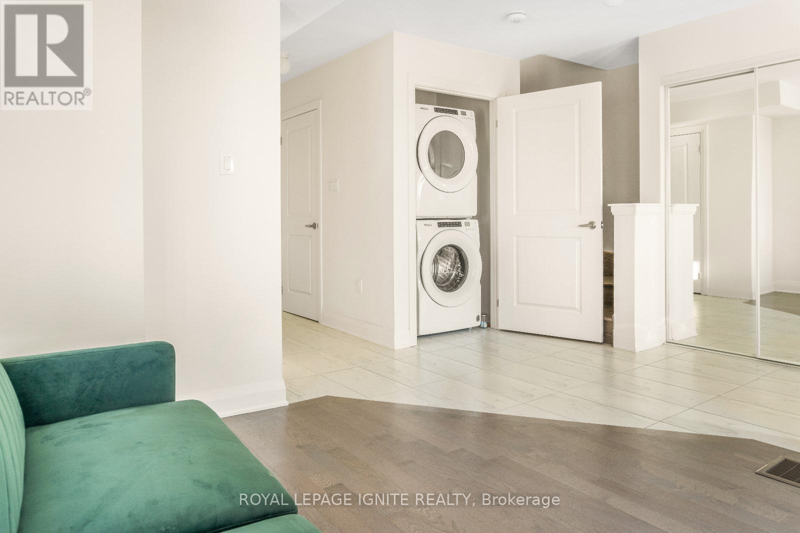 Photo 5 of 567 Port Darlington Road, Clarington ON