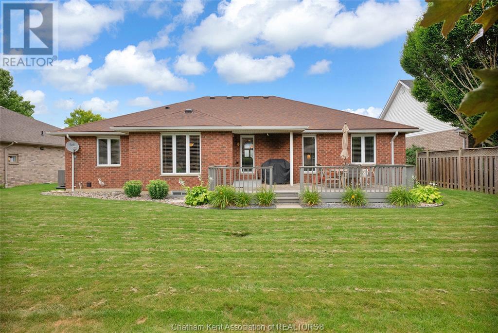 Photo 43 of 75 Henry O Way, Chatham ON
