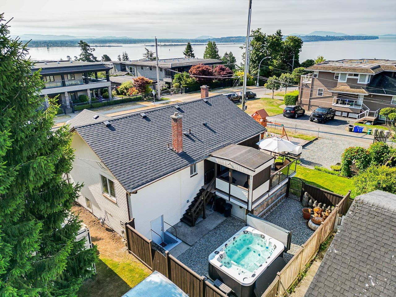 1033 CYPRESS STREET, White Rock
