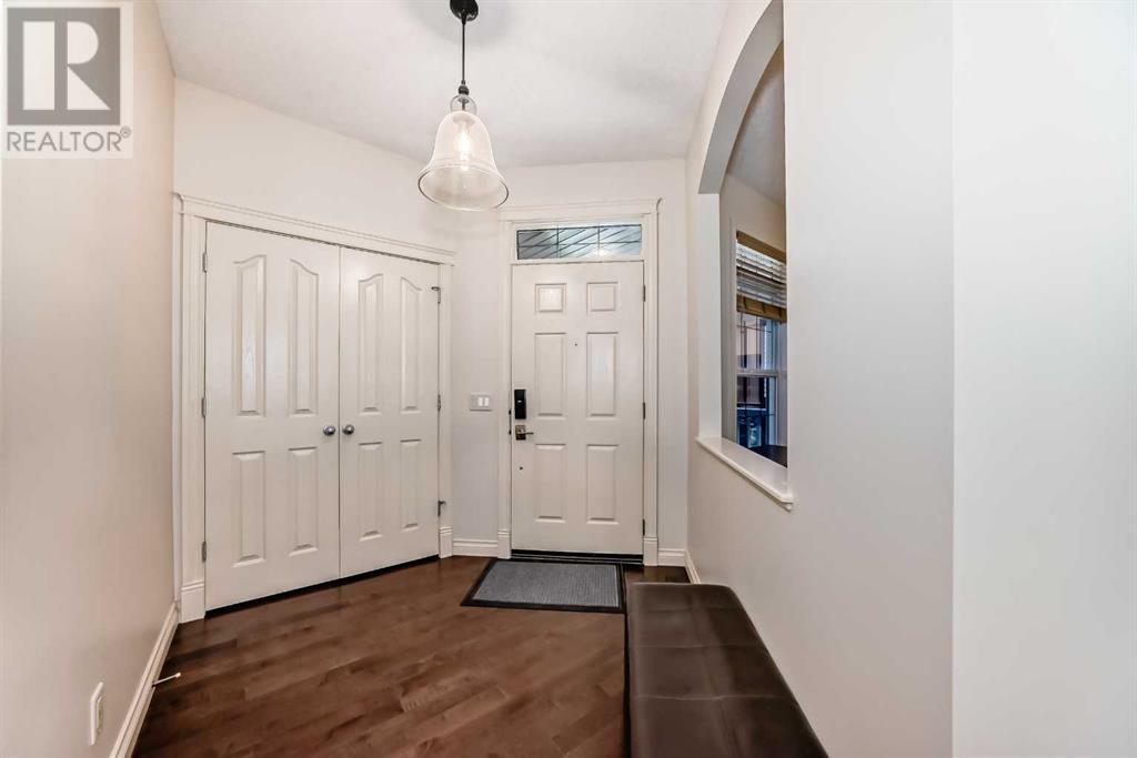 Single Family House for Sale in  Cortina Way SW Springbank Hill Calgary 