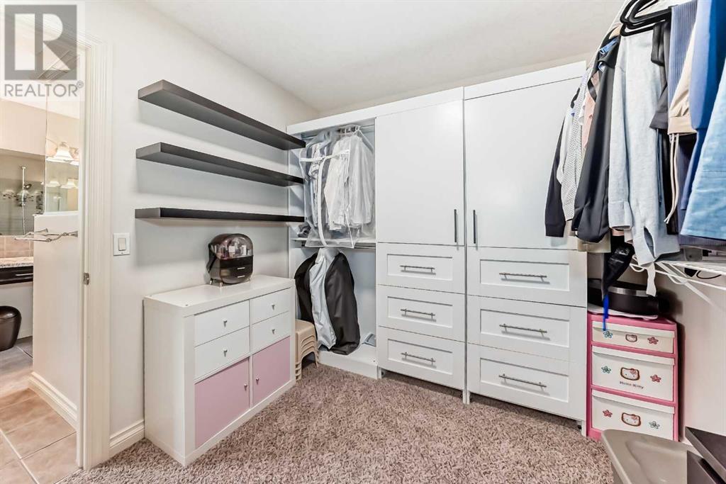 Single Family House for Sale in  Cortina Way SW Springbank Hill Calgary 
