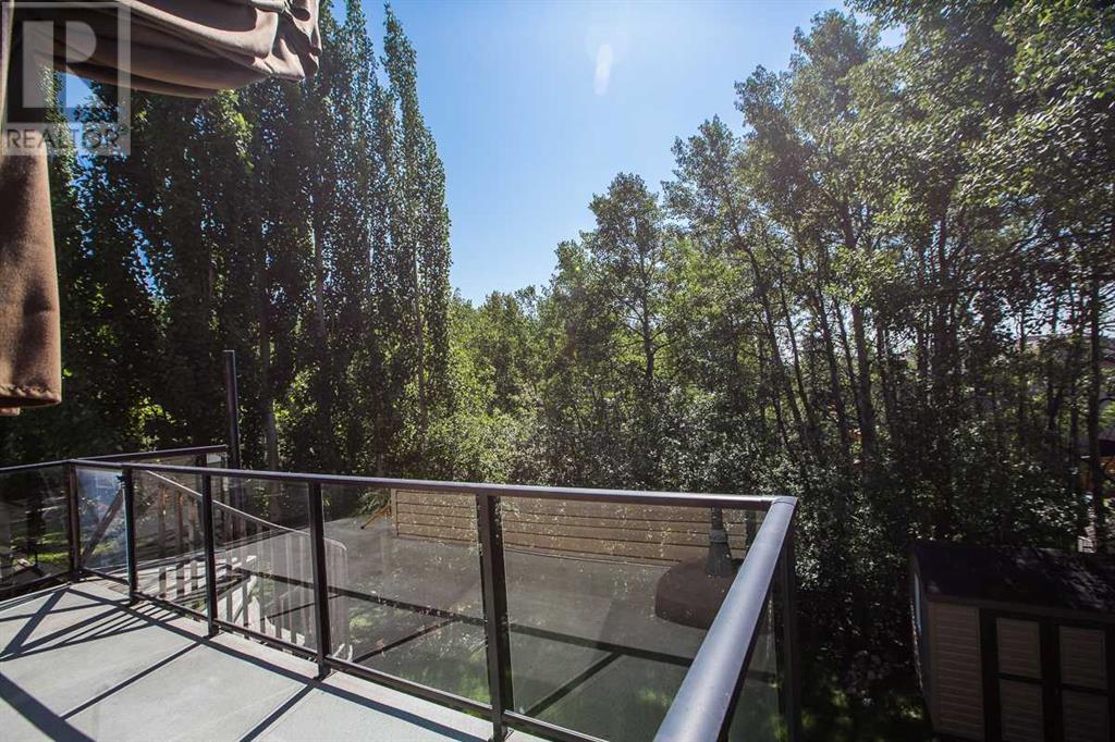 Single Family House for Sale in  Cortina Way SW Springbank Hill Calgary 