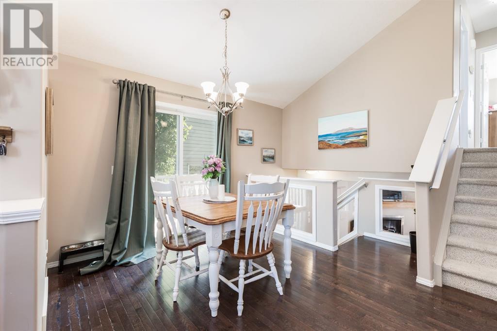 Single Family House 4 Level for Sale in  COPPERFIELD Rise SE Copperfield Calgary 