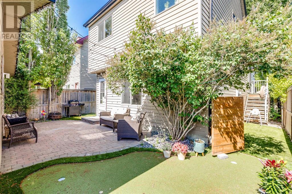 Single Family House 4 Level for Sale in  COPPERFIELD Rise SE Copperfield Calgary 