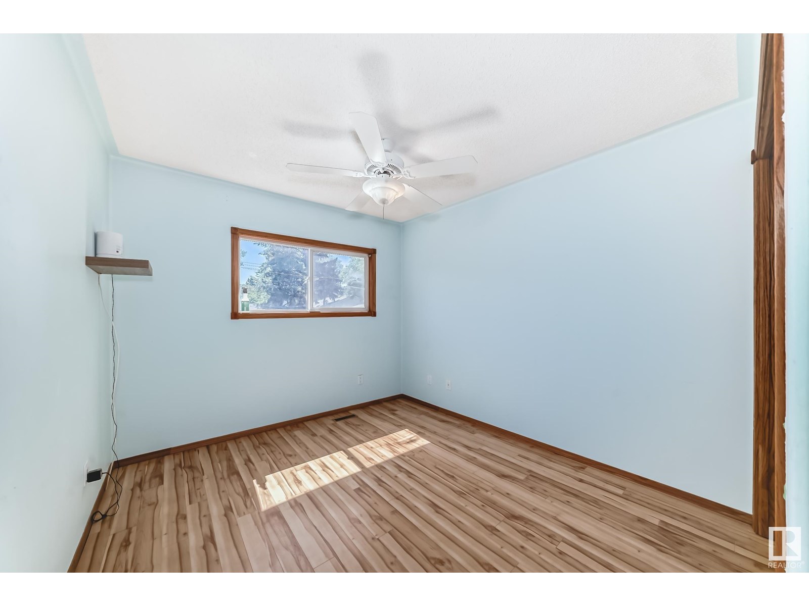 Photo 44 of 10511 128 A Av Nw, Edmonton AB