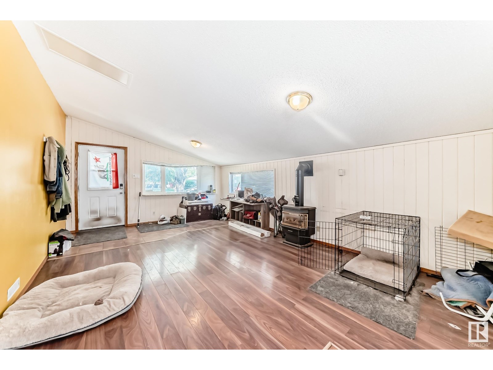 Photo 39 of 10511 128 A Av Nw, Edmonton AB
