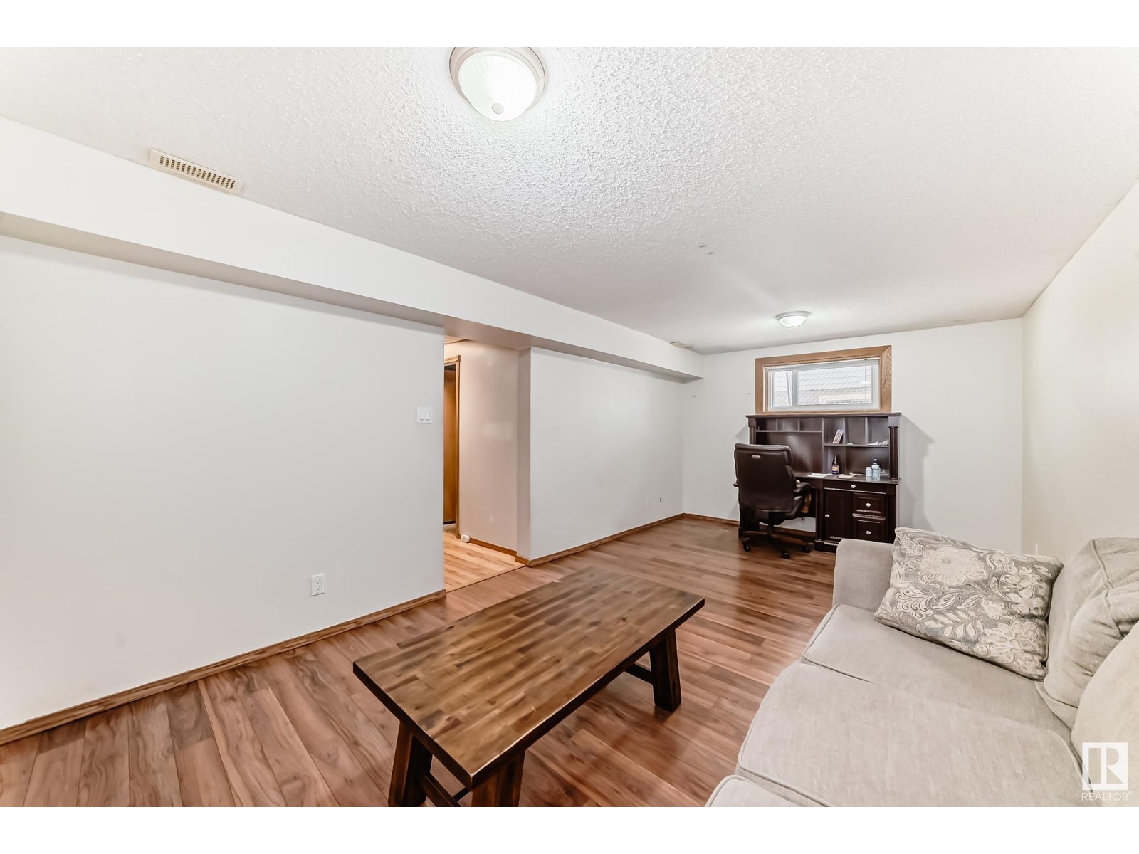 Photo 23 of 10511 128 A Av Nw, Edmonton AB