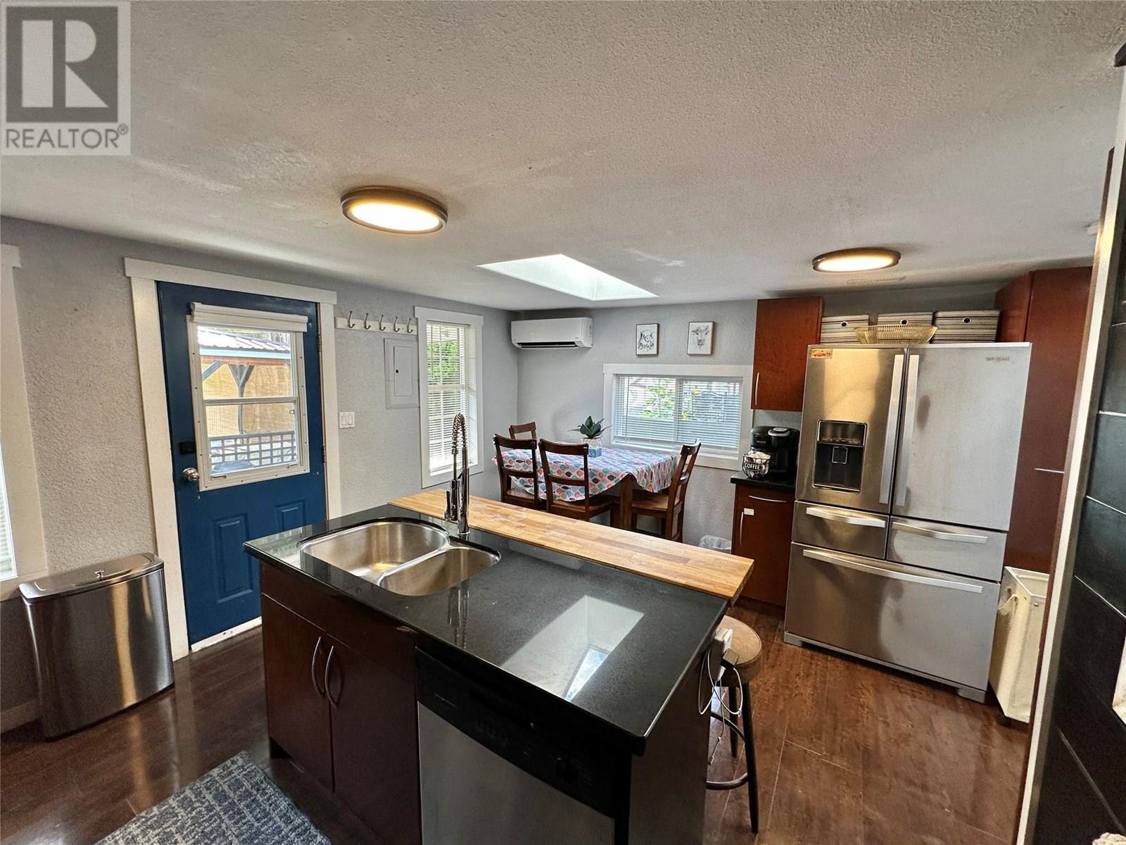 2146 newton Road, Cawston