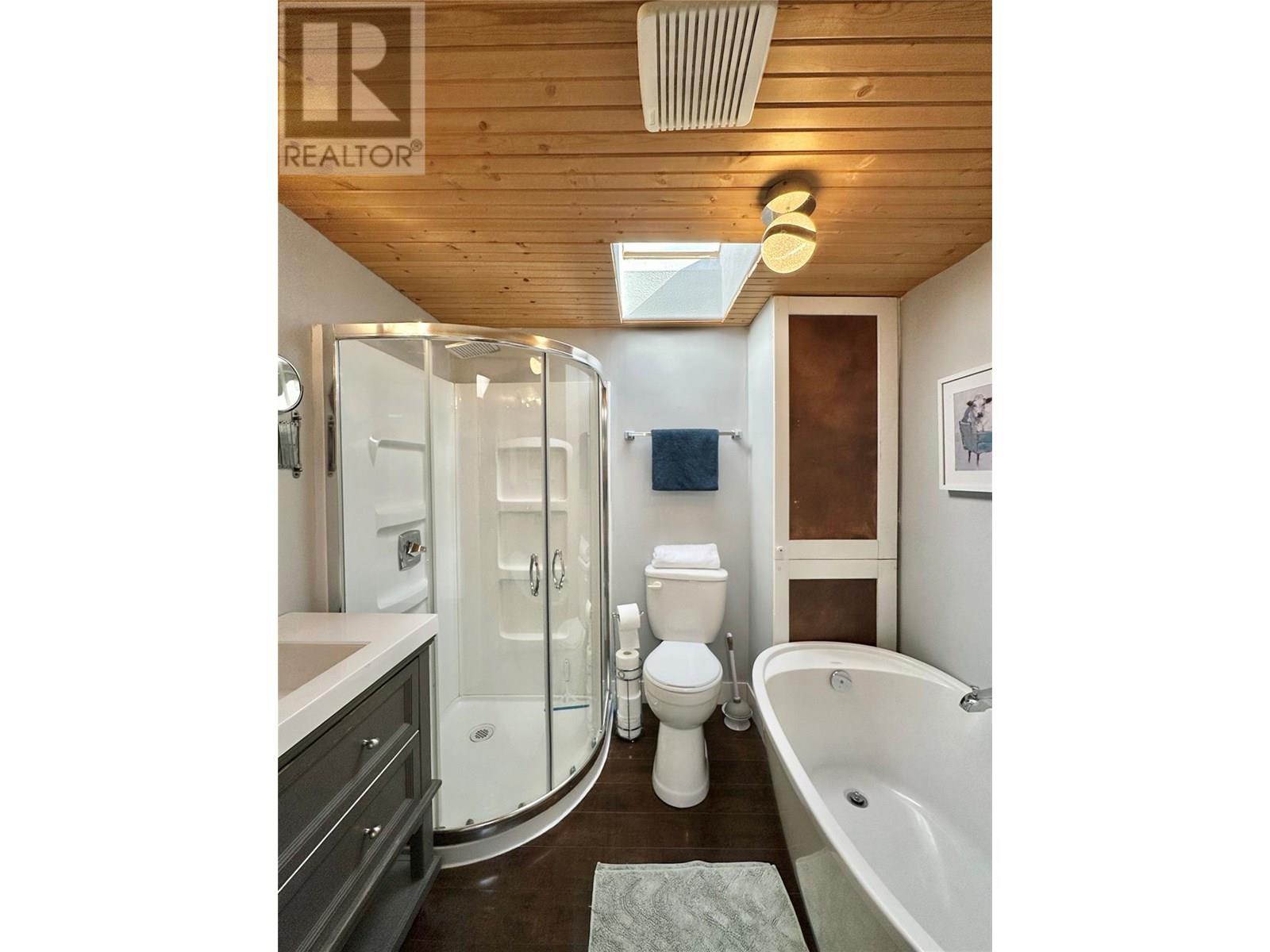 2146 newton Road, Cawston