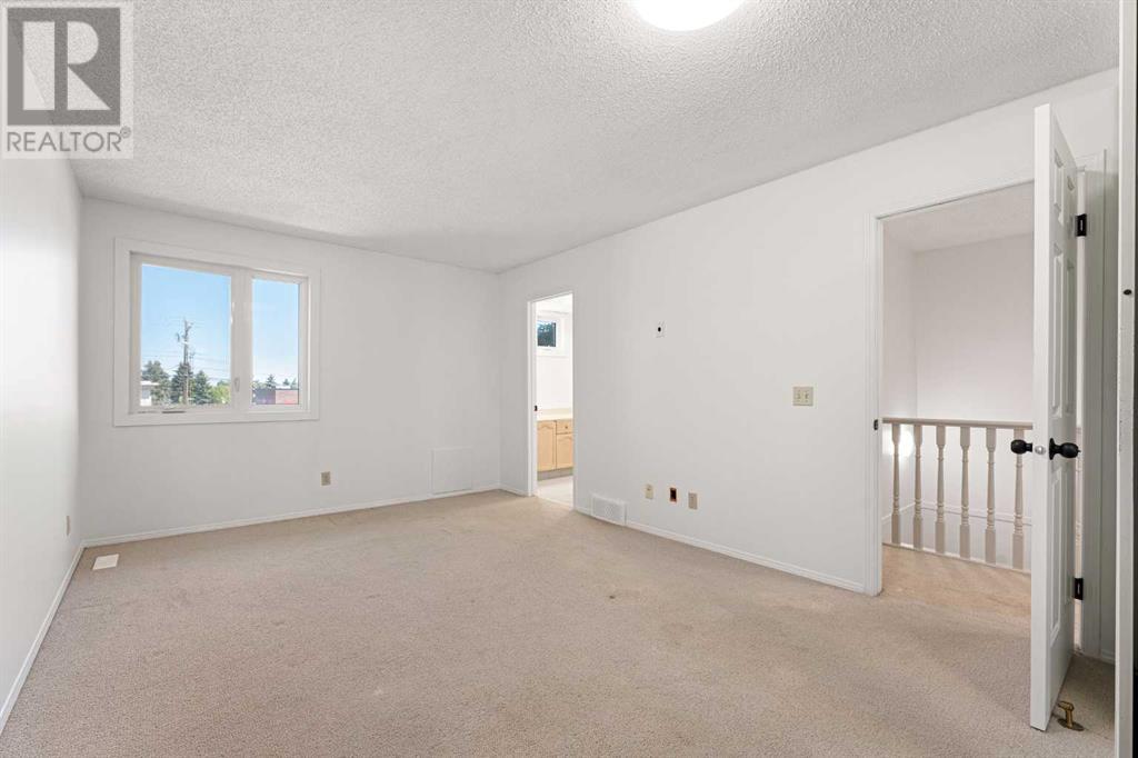 Single Family House for Sale in  Coachway Gardens SW Coach Hill Calgary 