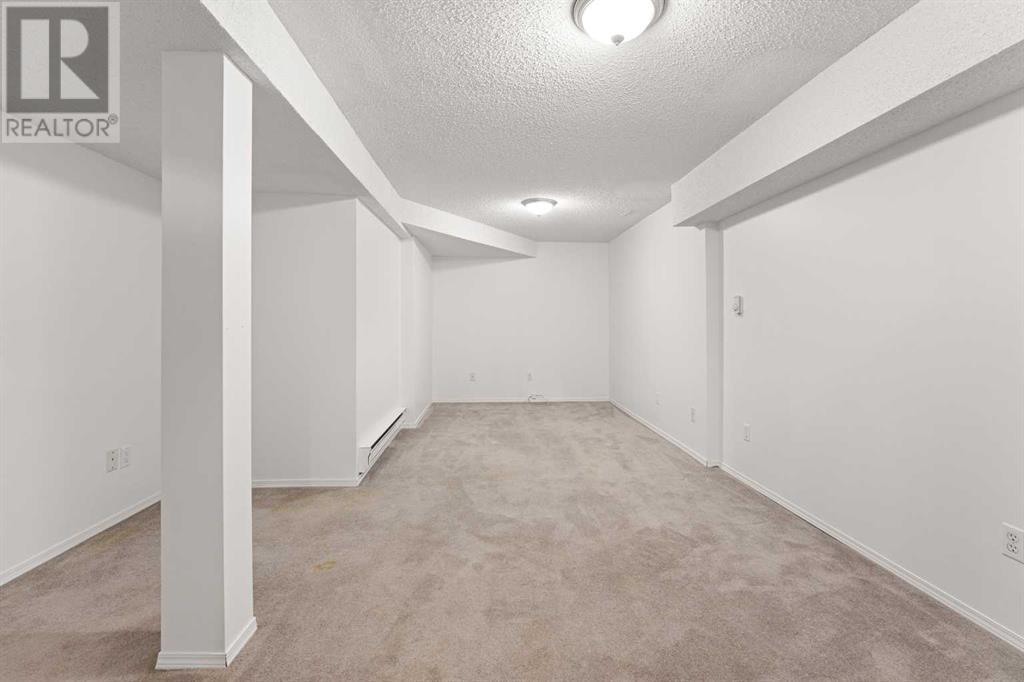 Single Family House for Sale in  Coachway Gardens SW Coach Hill Calgary 