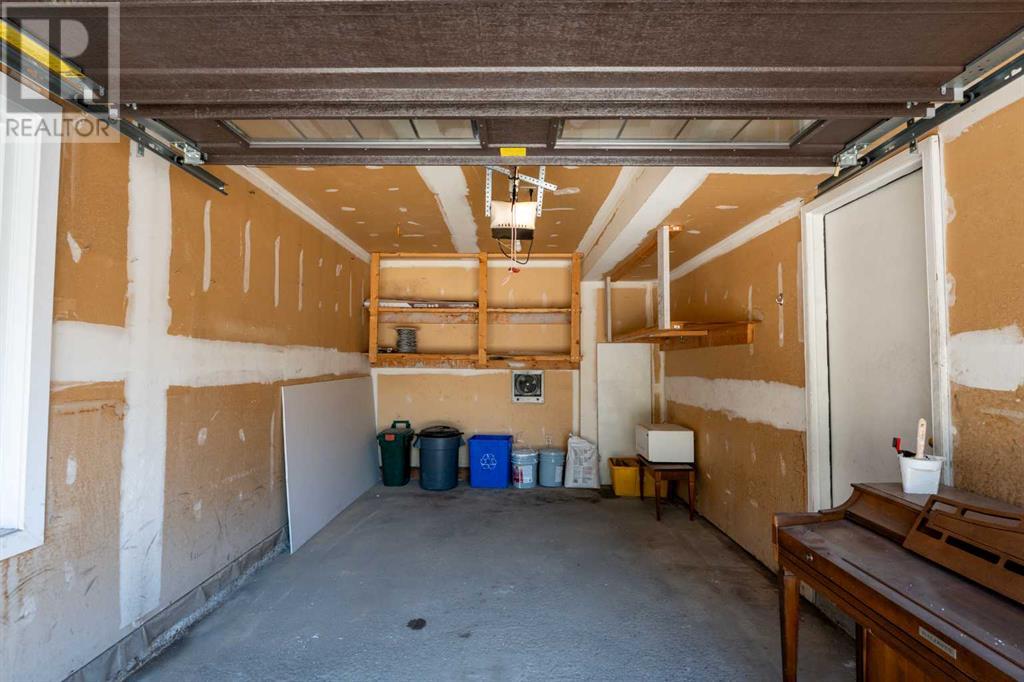 Single Family House for Sale in  Coachway Gardens SW Coach Hill Calgary 