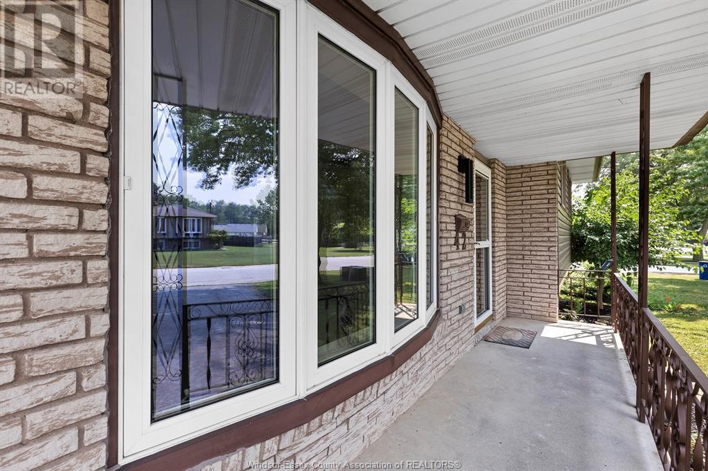 Photo 24 of 42 States Avenue, Amherstburg ON