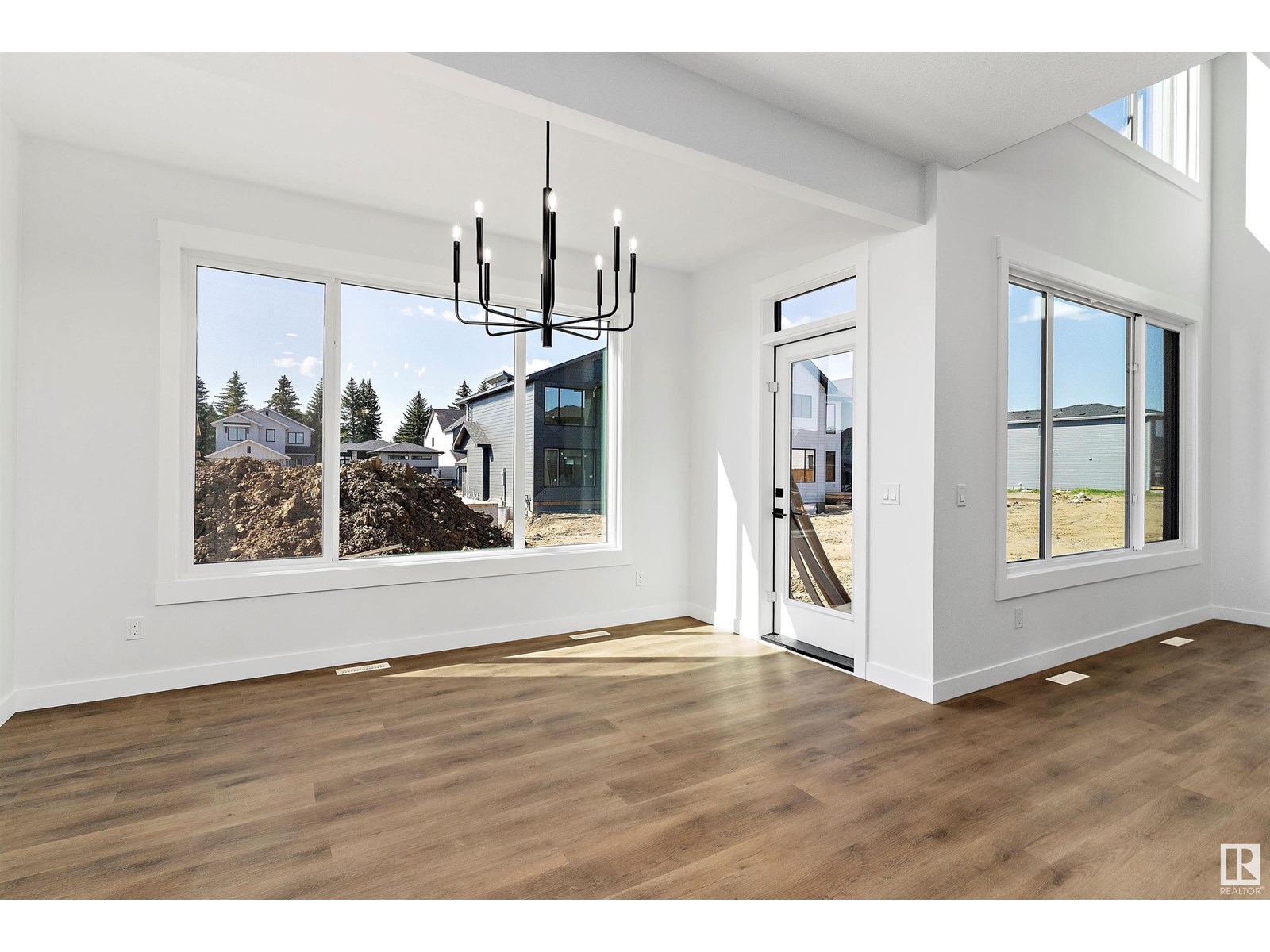 Photo 11 of 22 Newbury Ci Nw, Sherwood Park AB