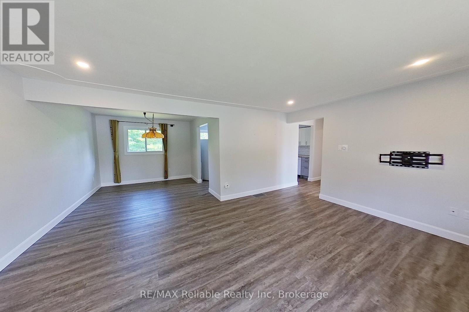 Photo 12 of 439 Queen Street E, Wellington North ON
