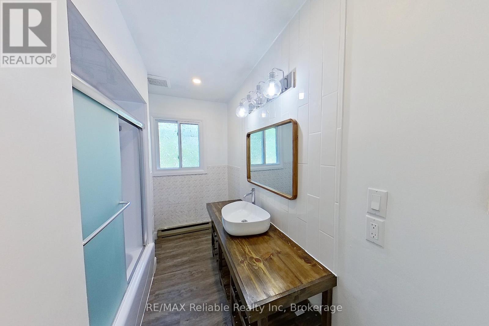 Photo 15 of 439 Queen Street E, Wellington North ON