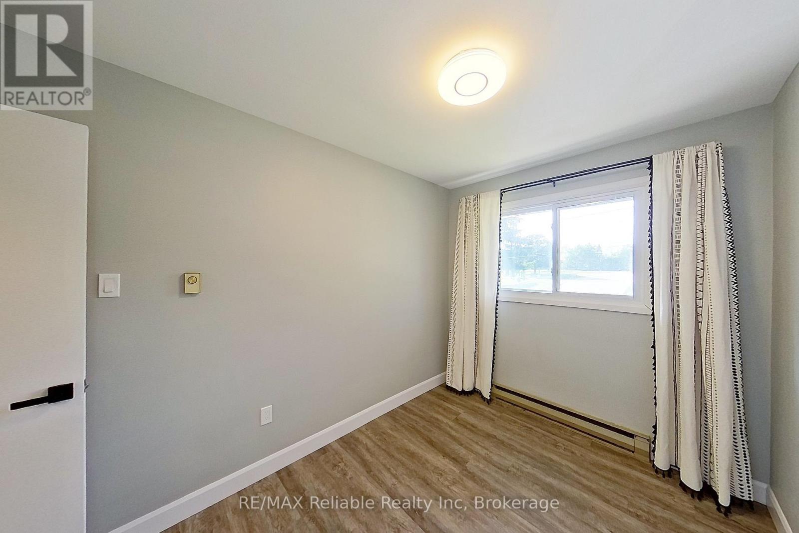 Photo 23 of 439 Queen Street E, Wellington North ON