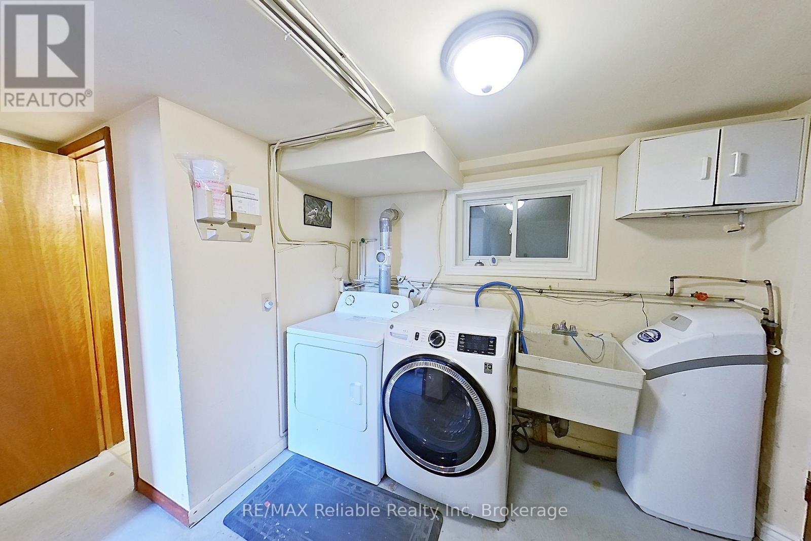 Photo 24 of 439 Queen Street E, Wellington North ON