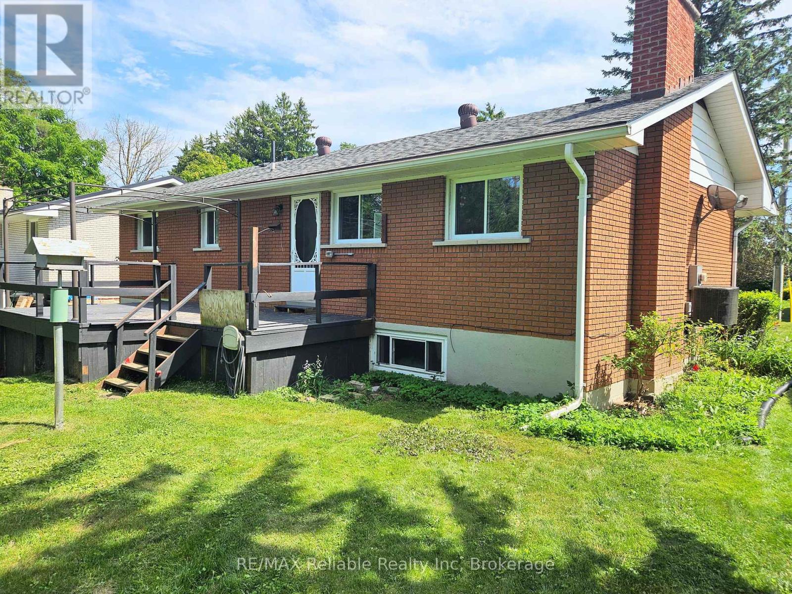 Photo 38 of 439 Queen Street E, Wellington North ON