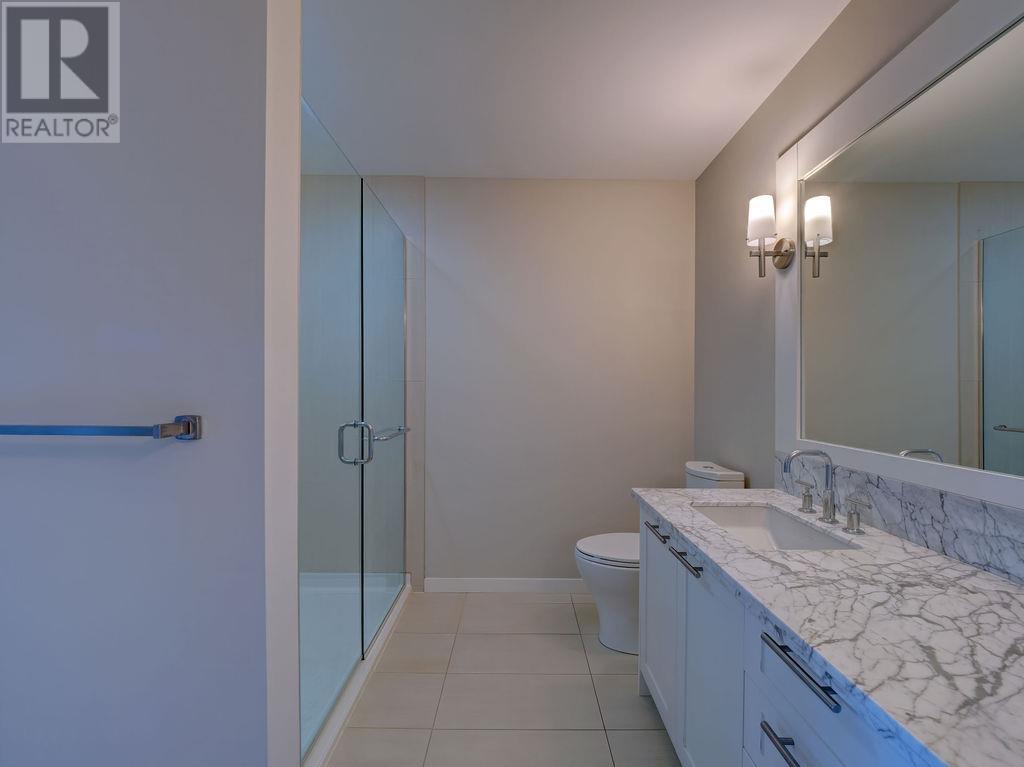 306 5665 TEREDO STREET, Sechelt