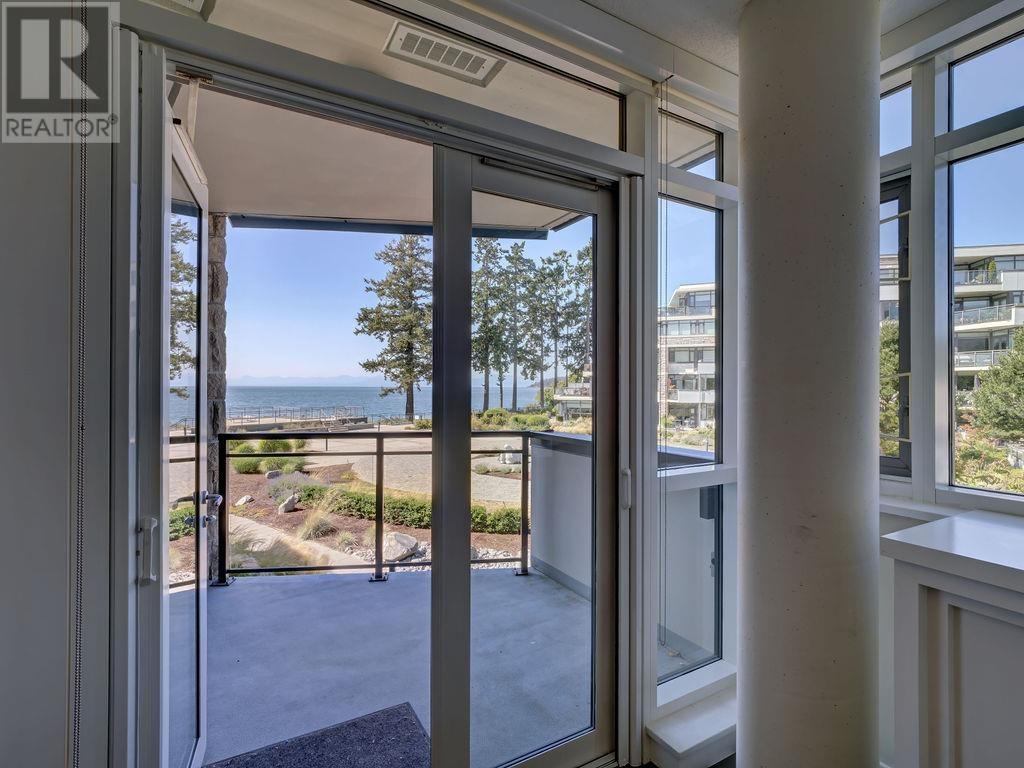 306 5665 TEREDO STREET, Sechelt