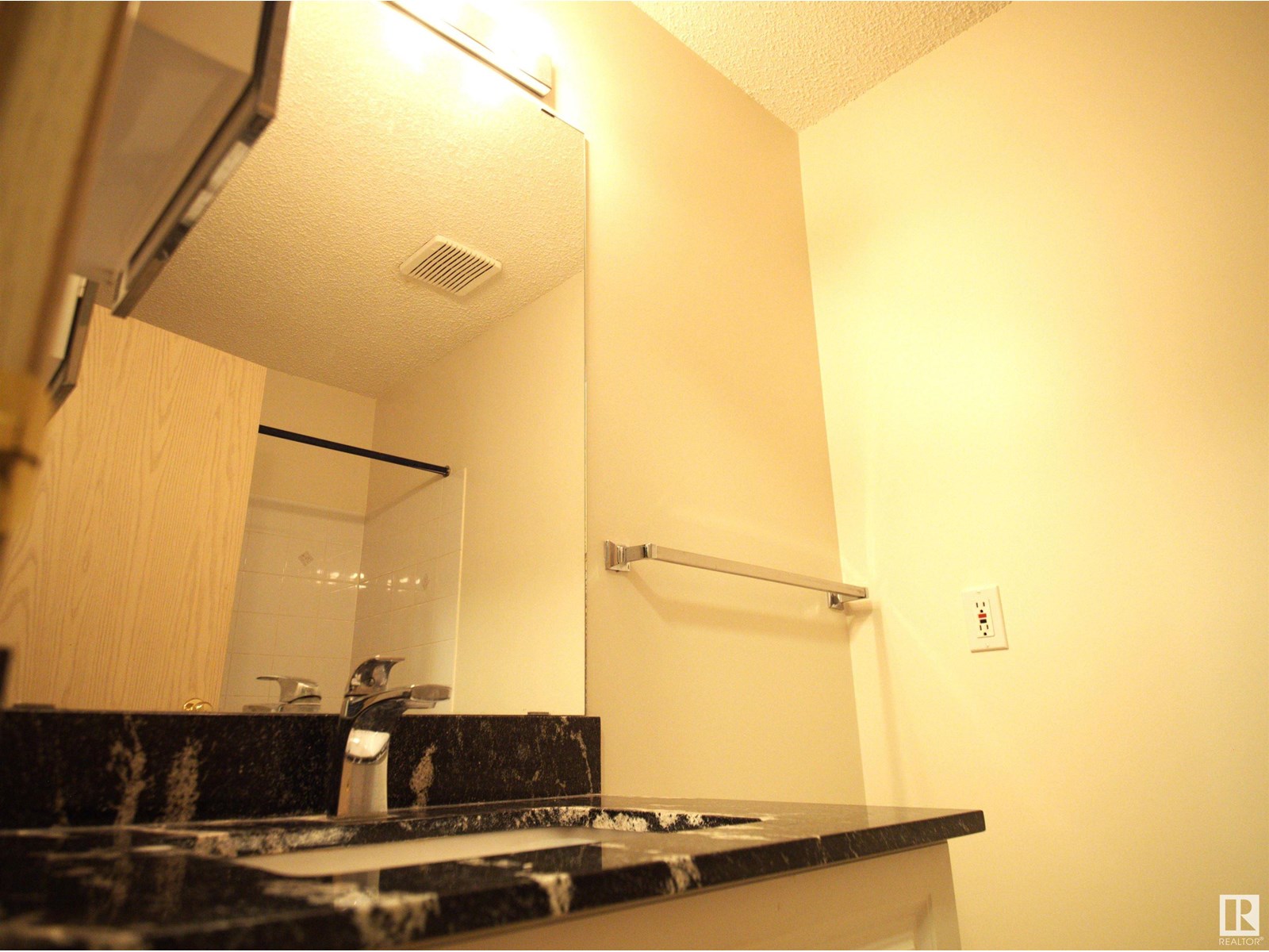 Photo 51 of 434 2520 50 St Nw, Edmonton AB
