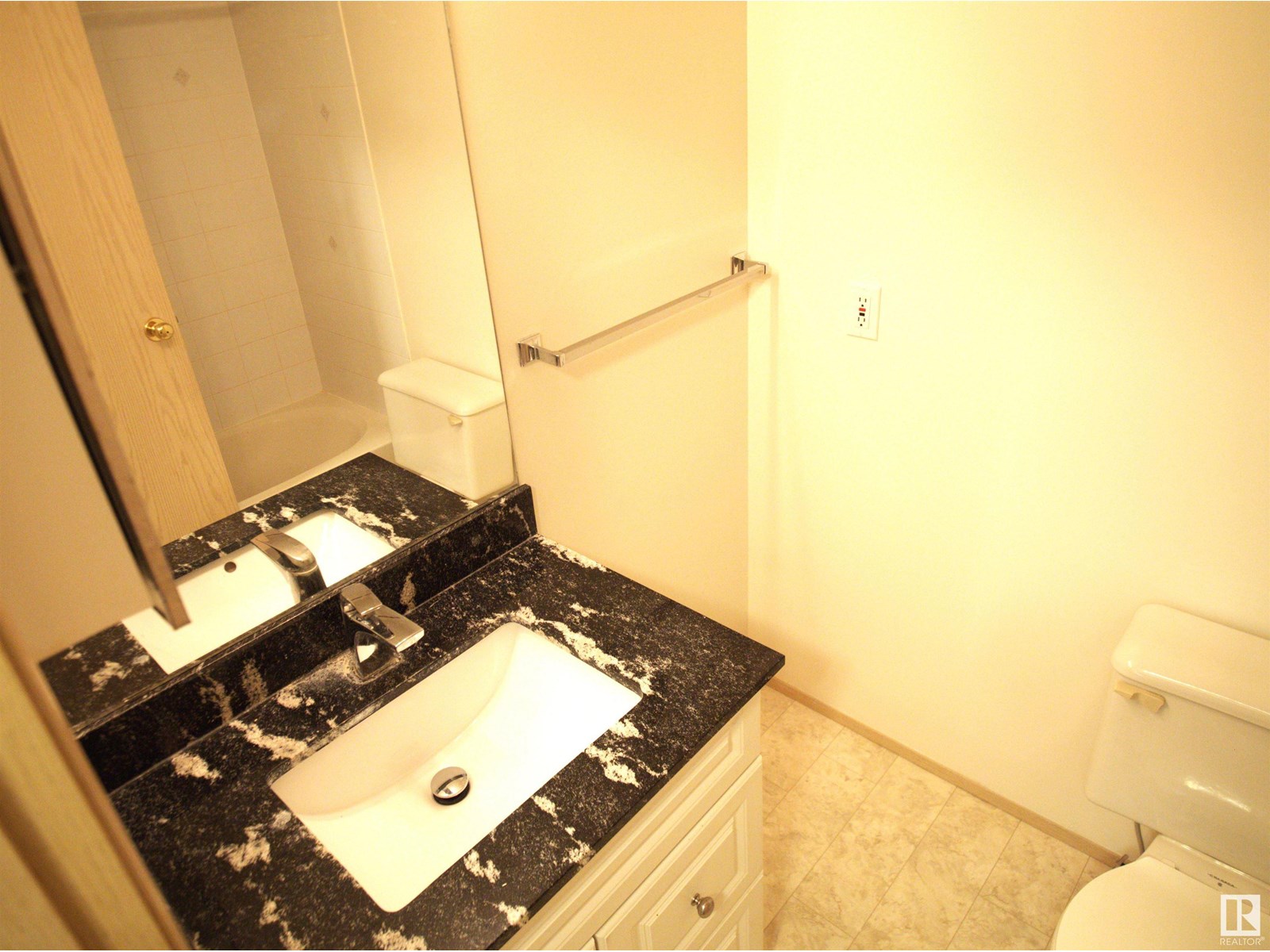Photo 30 of 434 2520 50 St Nw, Edmonton AB