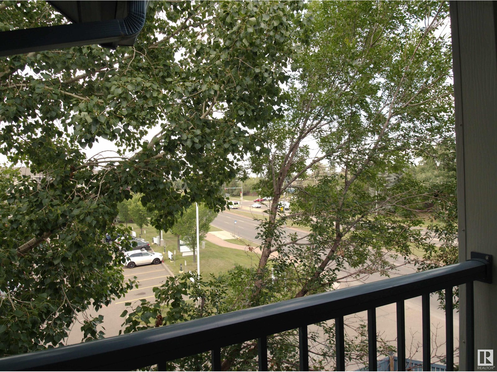 Photo 23 of 434 2520 50 St Nw, Edmonton AB