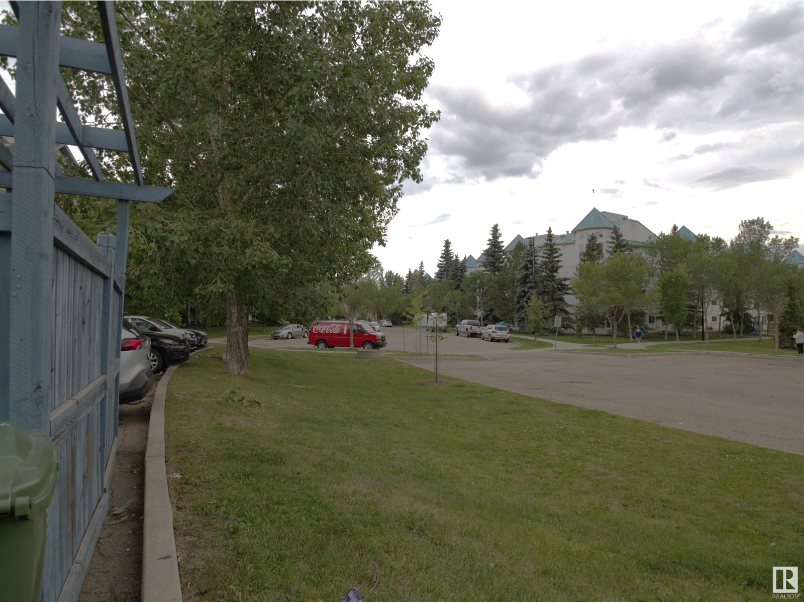 Photo 60 of 434 2520 50 St Nw, Edmonton AB