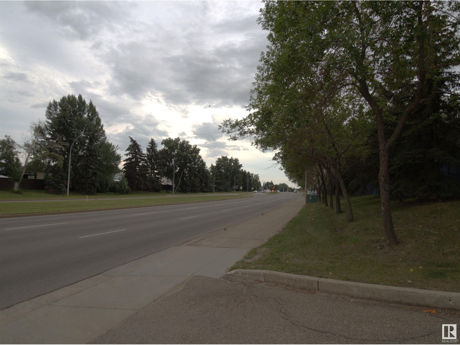 Photo 55 of 434 2520 50 St Nw, Edmonton AB