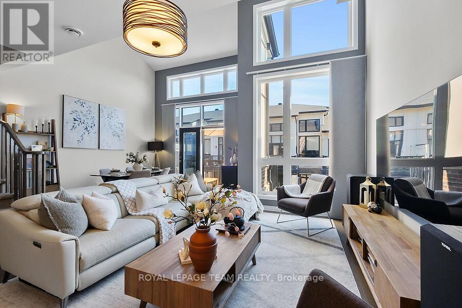 Photo 7 of 270 Pembina Private, Ottawa ON