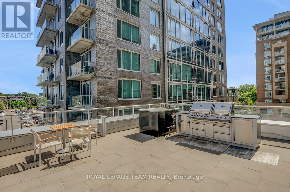 Photo 16 of 1410 111 Champagne Avenue S, Ottawa ON