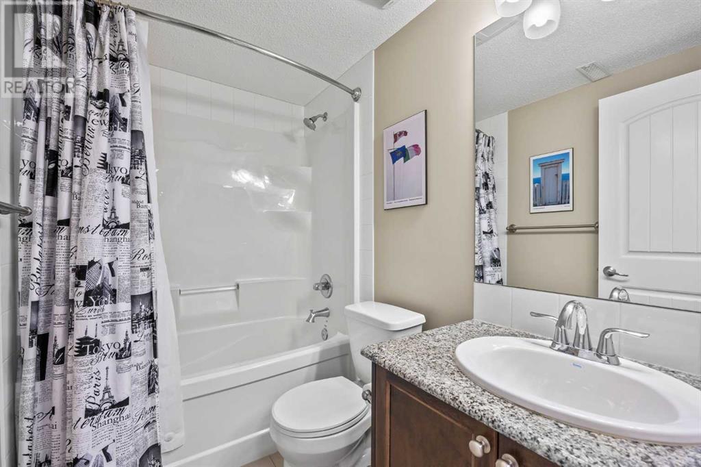 Single Family House for Sale in  Cougar Ridge Manor SW Cougar Ridge Calgary 
