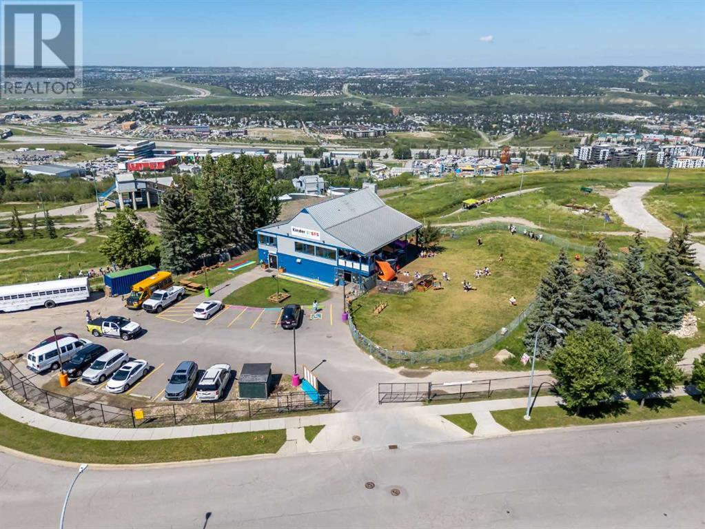 Single Family House for Sale in  Cougar Ridge Manor SW Cougar Ridge Calgary 