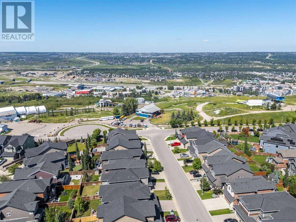 Single Family House for Sale in  Cougar Ridge Manor SW Cougar Ridge Calgary 