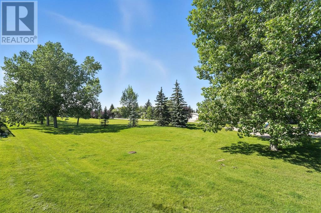 Single Family House Bi-level for Sale in A  Braxton Place SW Braeside Calgary 