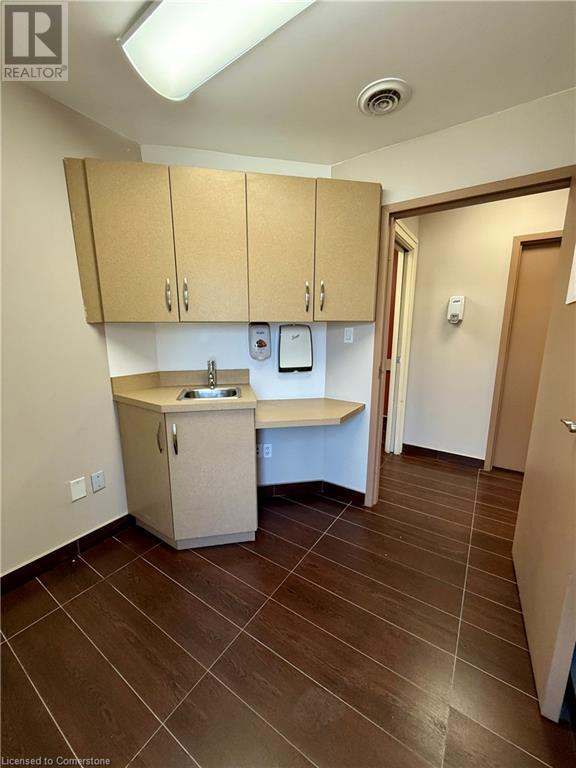 Photo 10 of 906 Brant Street, Burlington ON