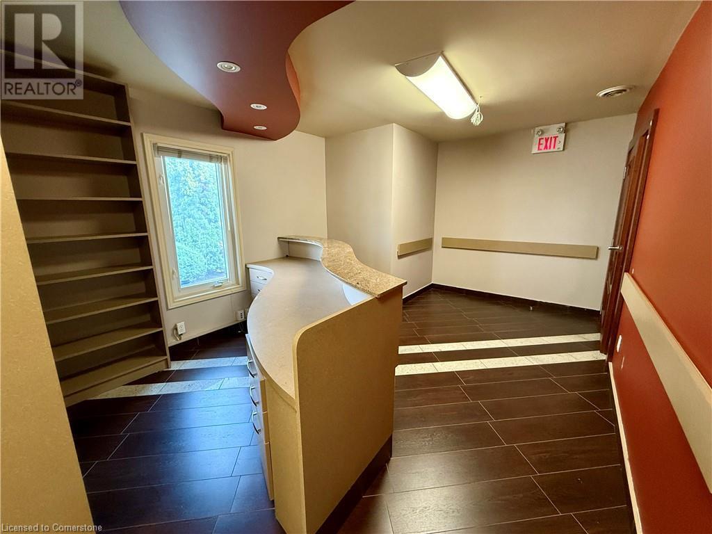 Photo 15 of 906 Brant Street, Burlington ON