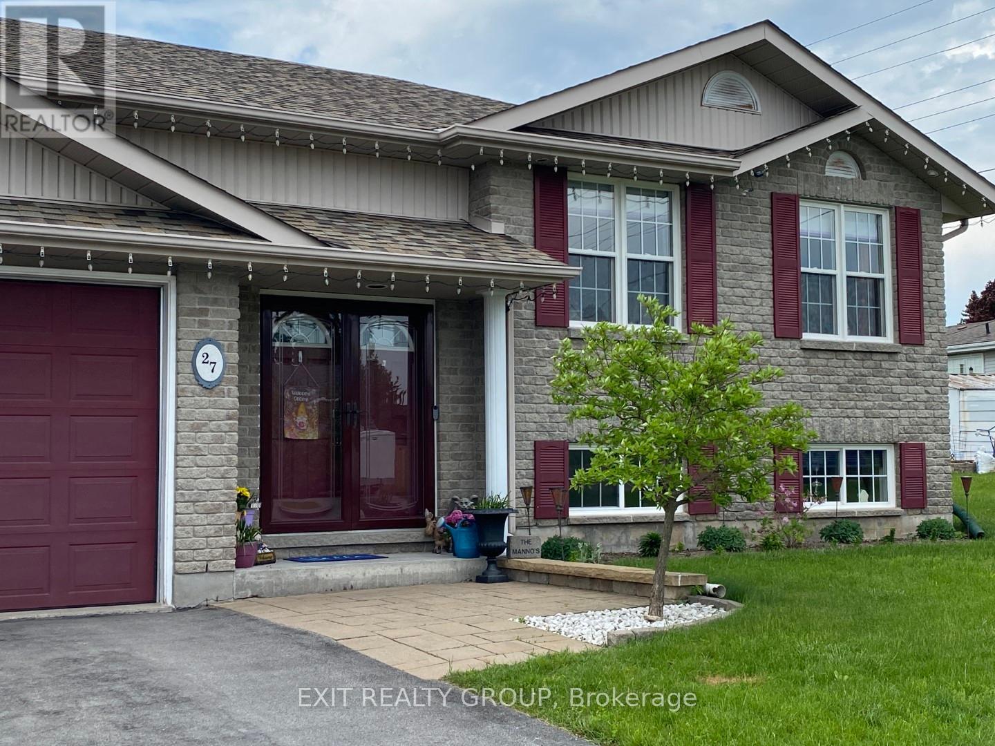 Photo 2 of 27 Belvedere Road, Quinte West ON