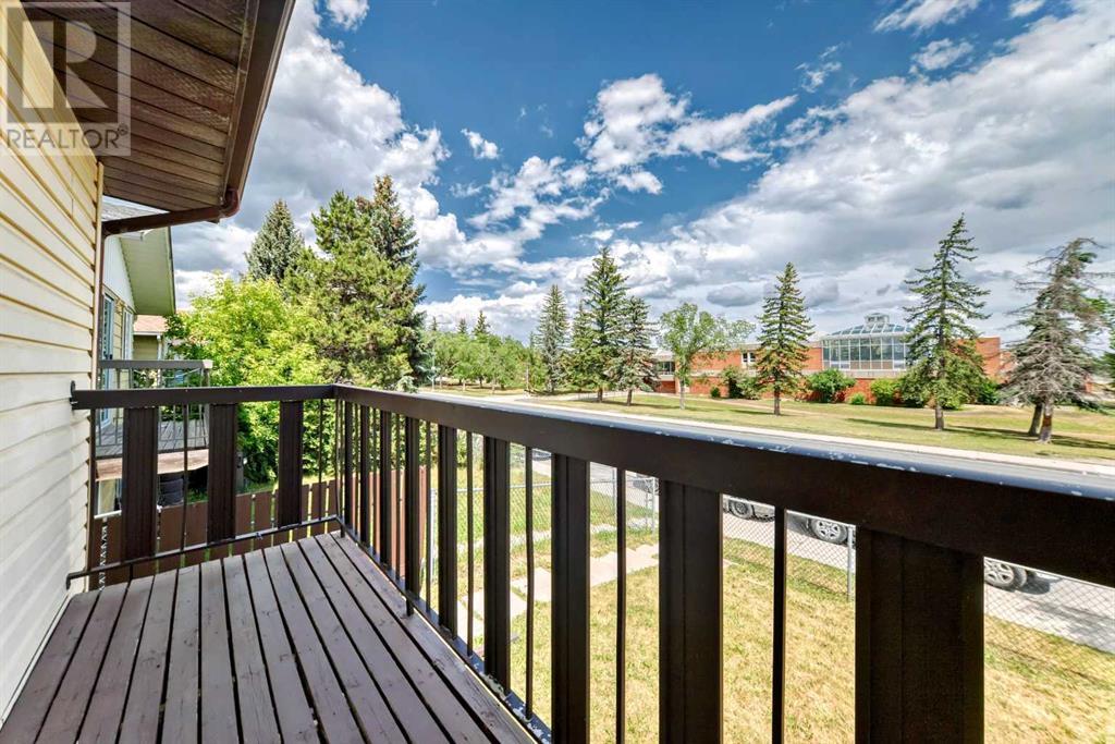 Single Family House Bi-level for Sale in B   Street SE Forest Lawn Calgary 