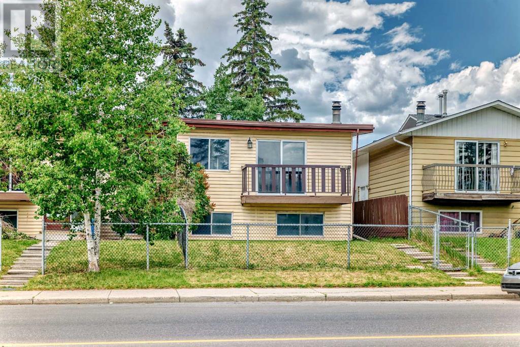 Single Family House Bi-level for Sale in B   Street SE Forest Lawn Calgary 