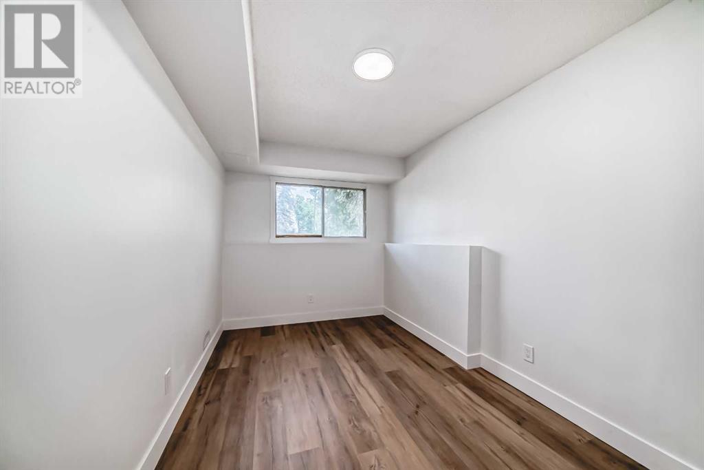Single Family House Bi-level for Sale in B   Street SE Forest Lawn Calgary 