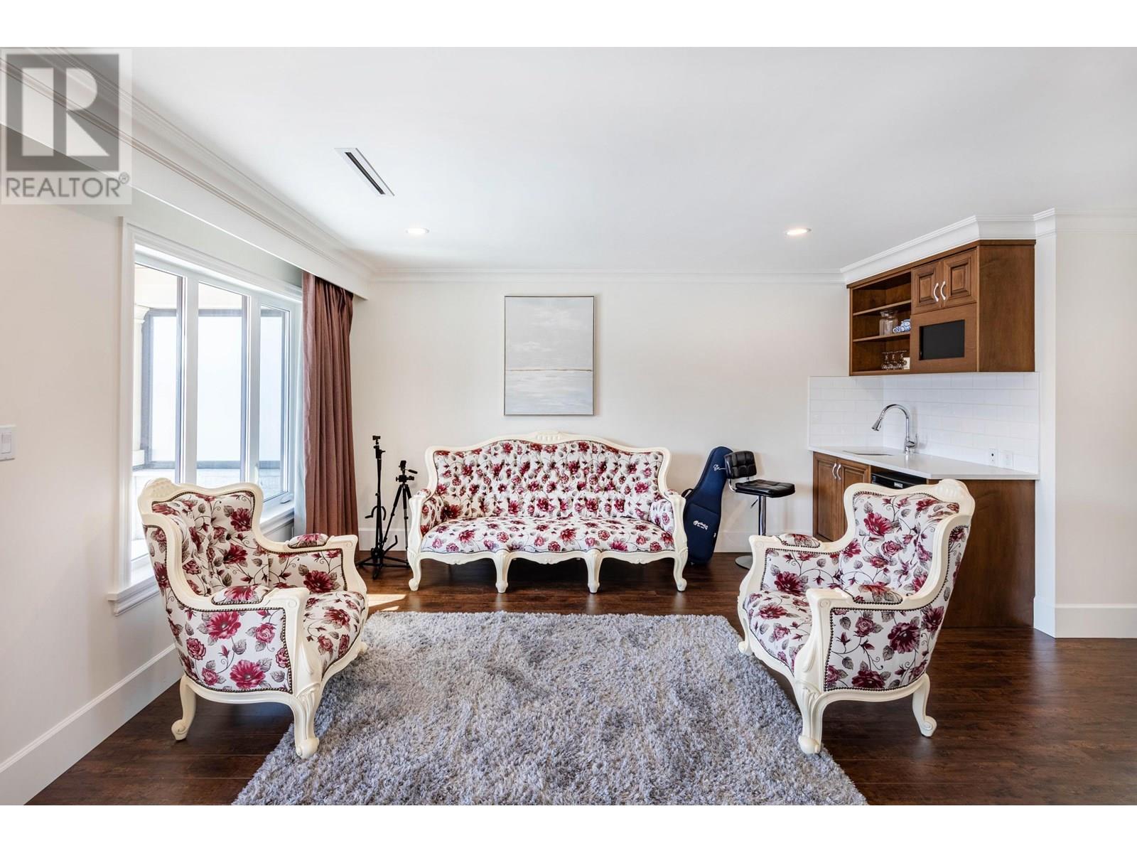 6200 GOLDSMITH Drive, Richmond