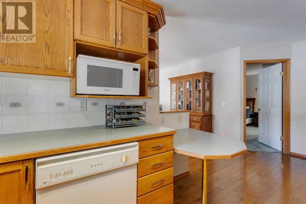 Single Family House Bungalow for Sale in  Harvest Lake Villas NE Harvest Hills Calgary 