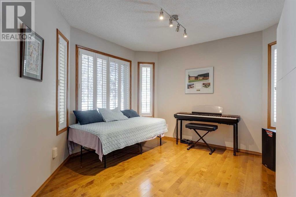 Single Family House Bungalow for Sale in  Harvest Lake Villas NE Harvest Hills Calgary 