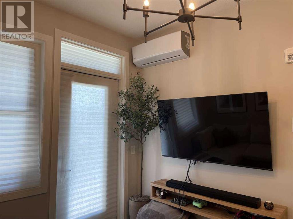 Single Family House for Sale in   Greenbriar Place NW Greenwood/Greenbriar Calgary 