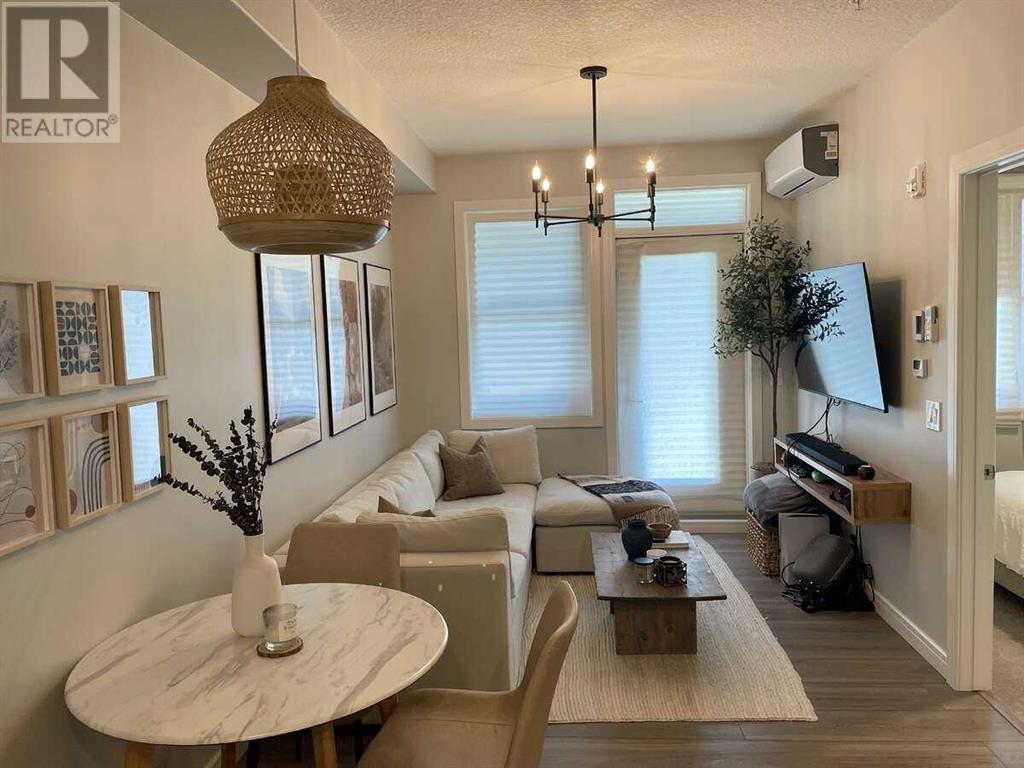 Single Family House for Sale in   Greenbriar Place NW Greenwood/Greenbriar Calgary 
