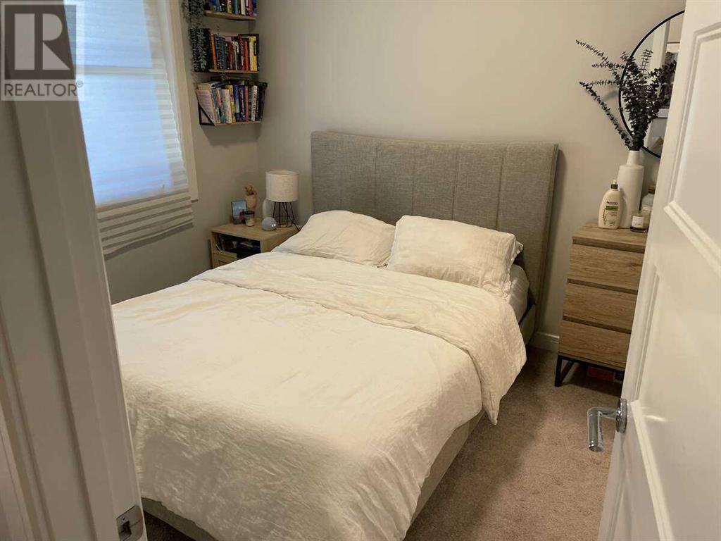 Single Family House for Sale in   Greenbriar Place NW Greenwood/Greenbriar Calgary 