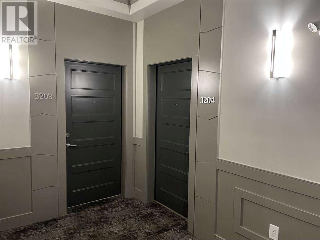 Single Family House for Sale in   Greenbriar Place NW Greenwood/Greenbriar Calgary 